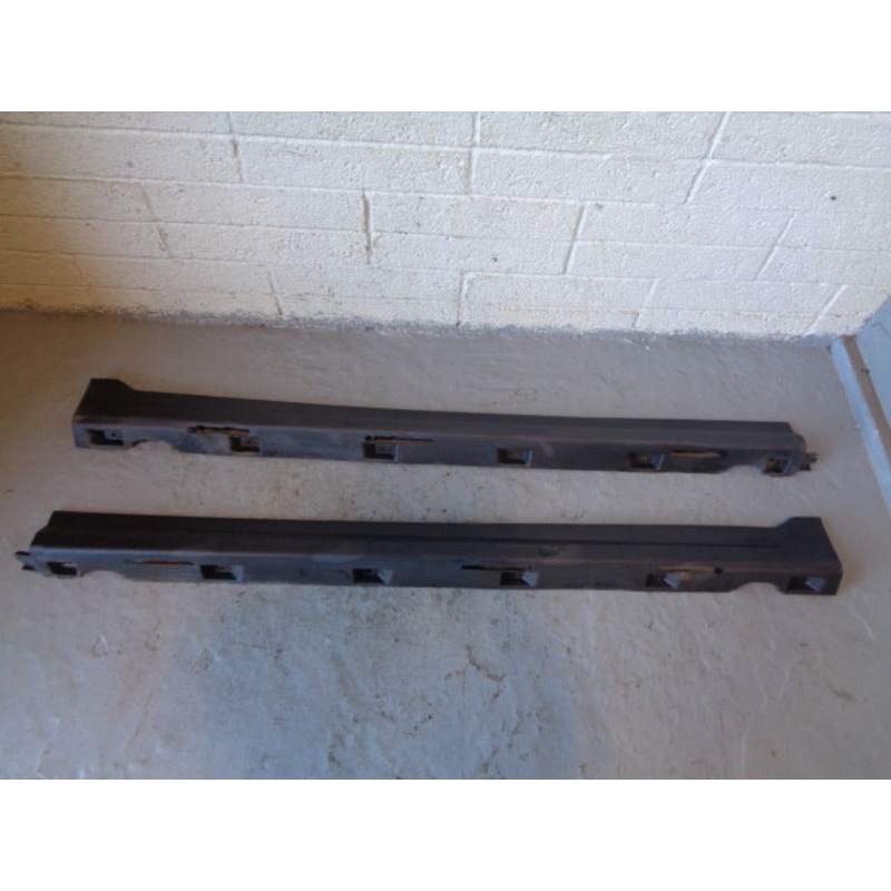 Freelander 2 Sill Cover Trims Pair Of Land Rover 2006 to 2011 Black Plastic 10102