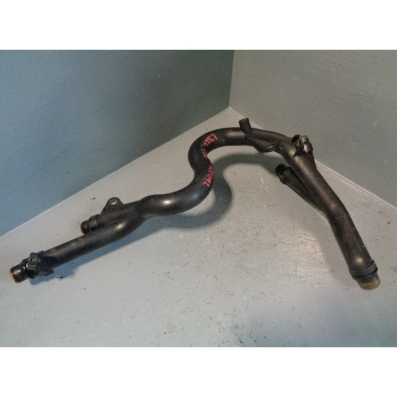 Range Rover L322 Coolant Water Pipe 11.53-7 758 256.9 Junction 3.0 TD6