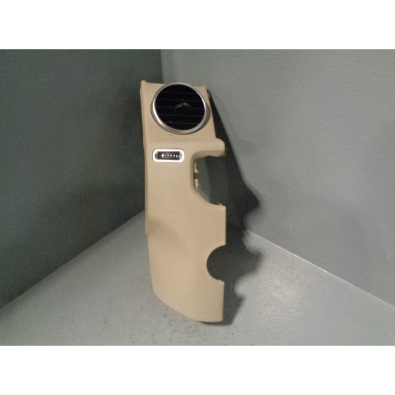 Discovery 4 Heater Air Vent Near Side Centre with Trim Beige Land Rover 2009 to 2014