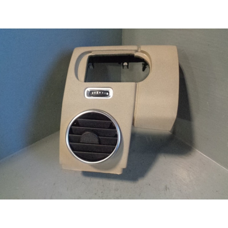 Discovery 4 Heater Air Vent Off Side Outer with Trim Beige Land Rover 2009 to 2014