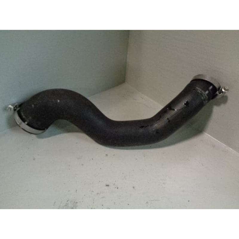 Range Rover Sport Pipe Intecooler to Turbo Left PNH500371 3.6 TDV8 2006 to 2009