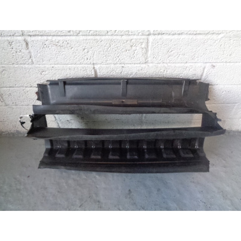 Range Rover Sport Radiator Air Duct with Temperature Sensor L320 2005 to 2009