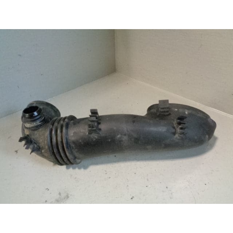Freelander 1 Air Intake Pipe 2.0 TD4 1371-7 785 066 Land Rover 2001 to 2006