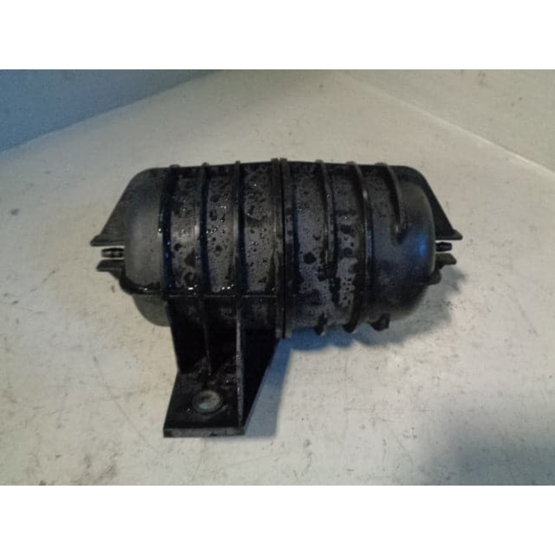 Range Rover L322 TD6 Turbo Vacuum Reservoir Accumulator 3.0D M57 2002 to 2006