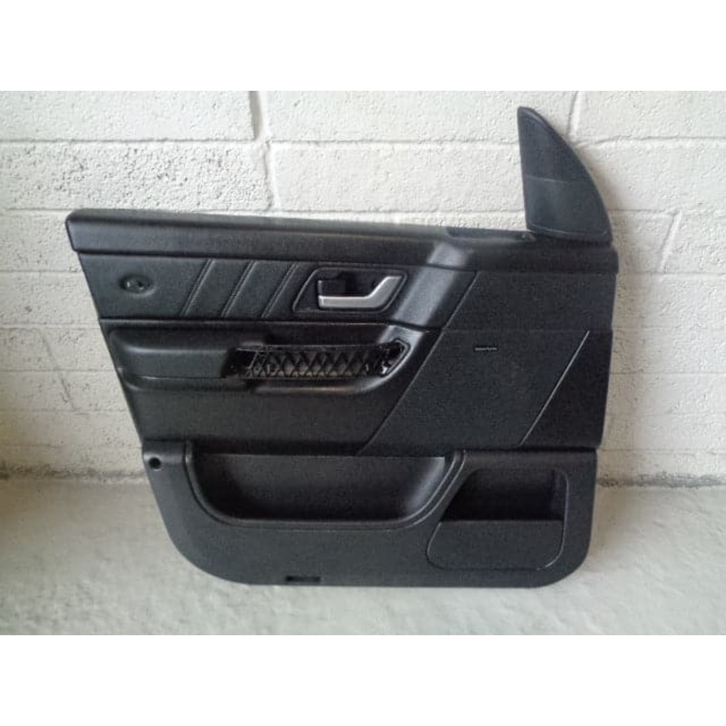 Range Rover Sport Door Card L320 Near Side Front in Black 2005 to 2009 B17112