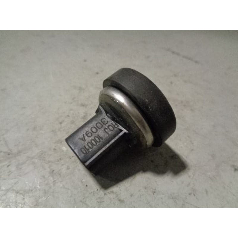 Discovery 2 Accelerometer Lateral Sensor RQJ100010 Land Rover 2002 to 2004