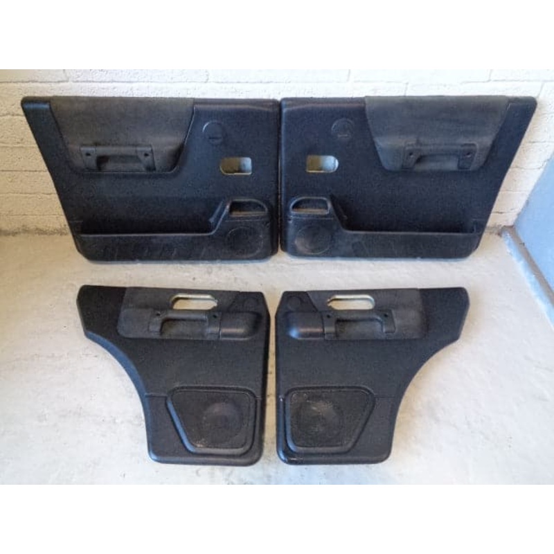 Discovery 2 Door Cards Set of x 4 Black Land Rover 2002 to 2004 Facelift R13013