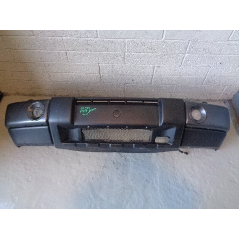 Discovery 2 Front Bumper Bonatti Grey Land Rover Facelift 2002 to 2004 R13013