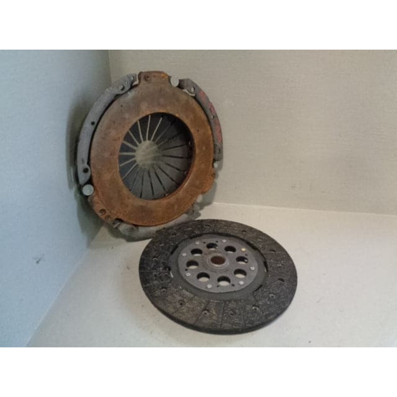 Discovery 2 TD5 Clutch Plate And Cover Land Rover 1998 to 2004 R13013