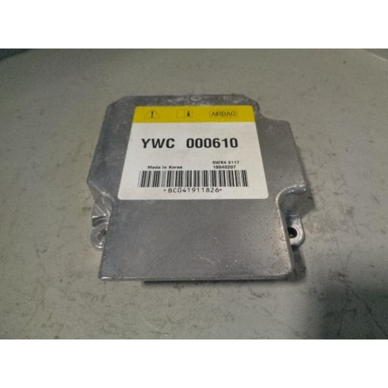 Freelander 1 Airbag Module ECU YWC000610 Land Rover 2001 to 2006