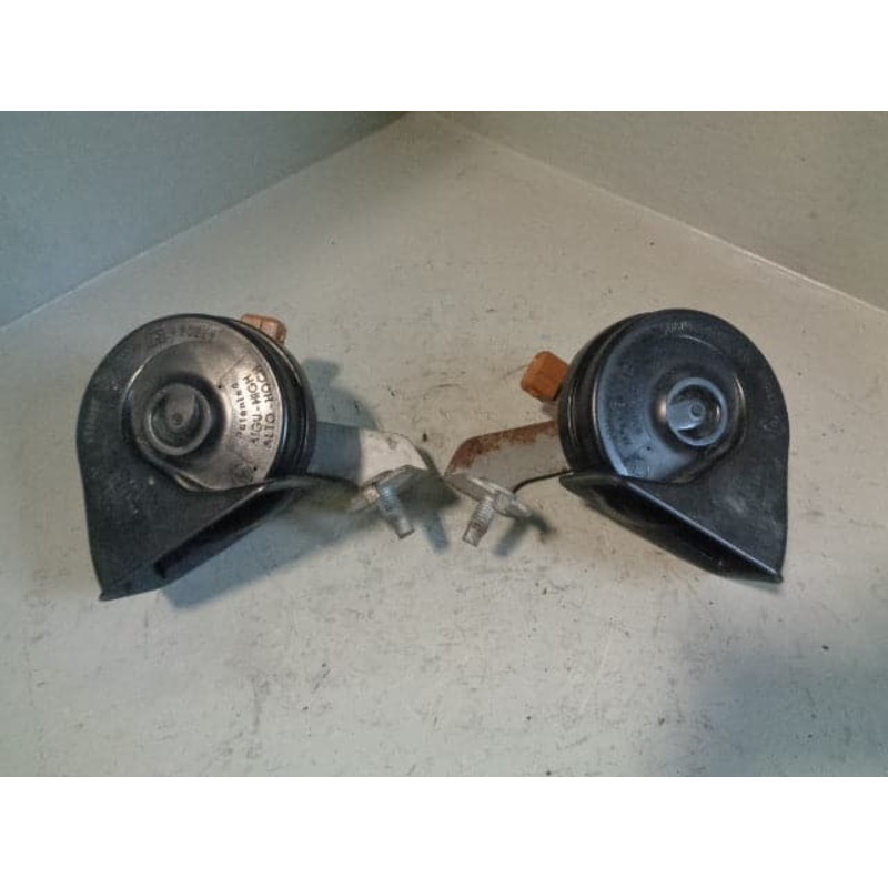 Freelander 1 Horns Two Tone Land Rover Horn 2001 to 2006