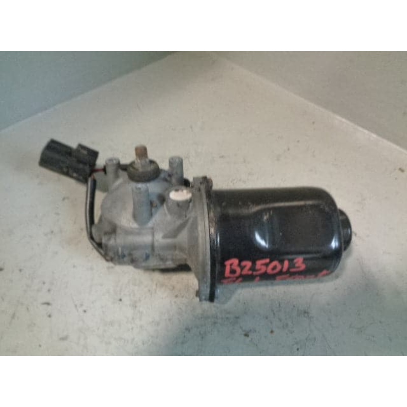 Freelander 1 Windscreen Wiper Motor  Land Rover 1998 to 2004 (no linkage)