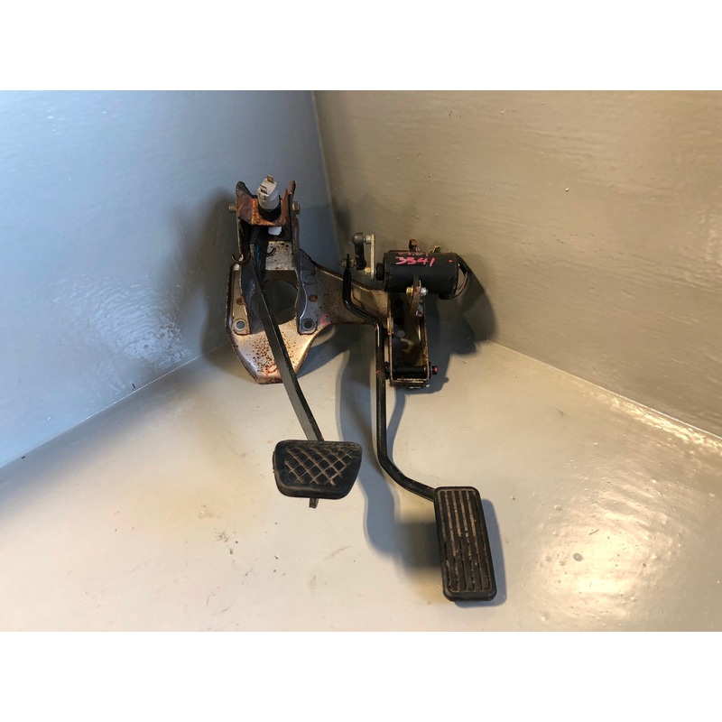 Freelander 1 Brake and Accelerator Pedal 2.0 Di Manual Land Rover 1998 to 2001