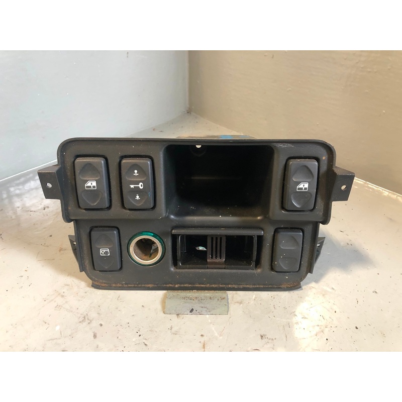 Freelander 1 Window Switch Door Lock Switch Pack Ashtray Land Rover 1998 to 2001