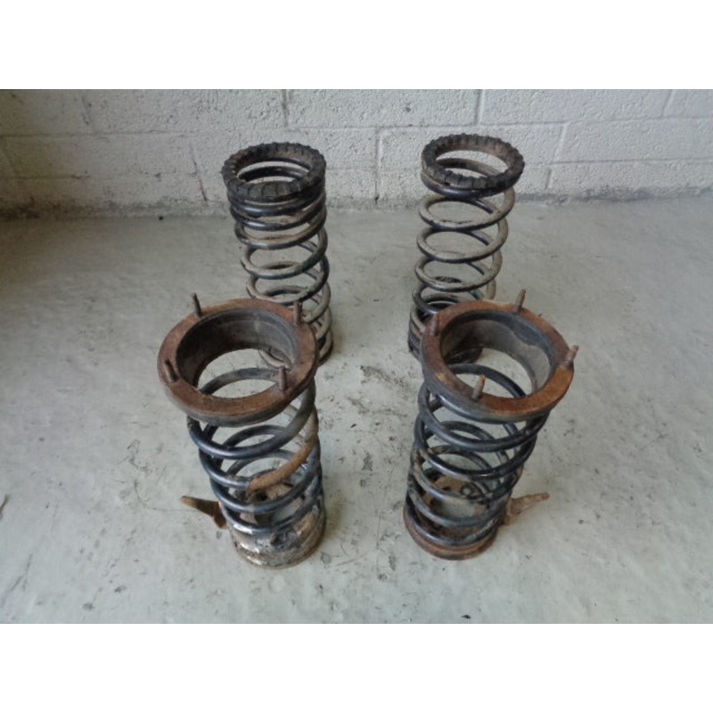 Discovery 2 Coil Springs Full Set Of Suspension Td5 and V8 Land Rover 1998 to 2004