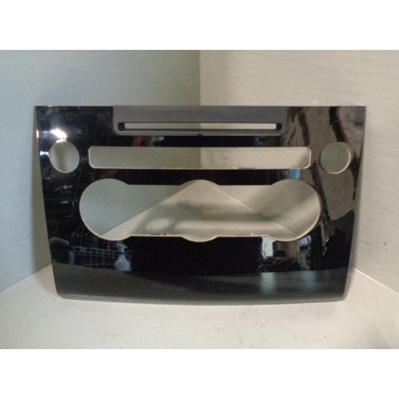 Range Rover L405 Dashboard Trim Stereo Panel Fascia Surround Black 2013 to 2017