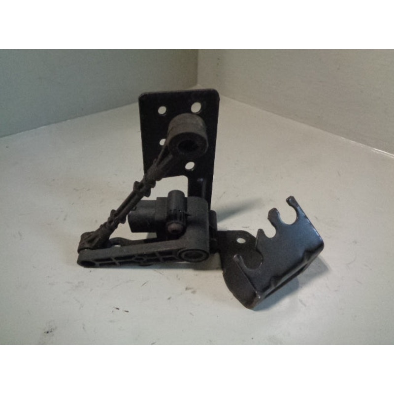 Range Rover L405 Ride Height Suspension Sensor Near Side Rear CPLA-3D028-BA