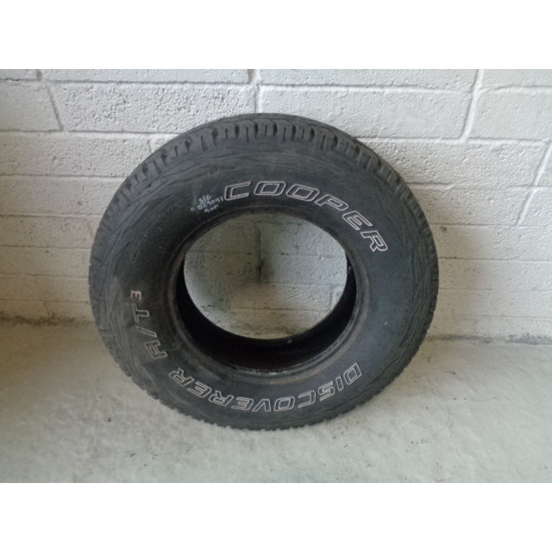 Cooper Discoverer Part Worn Tyre 245/75R16 245 75 16 B29091 9mm Tread