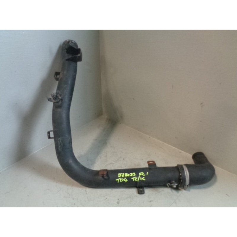 Freelander 1 Intercooler Intake Pipe Assembly PNP000011 TD4 2001 to 2006