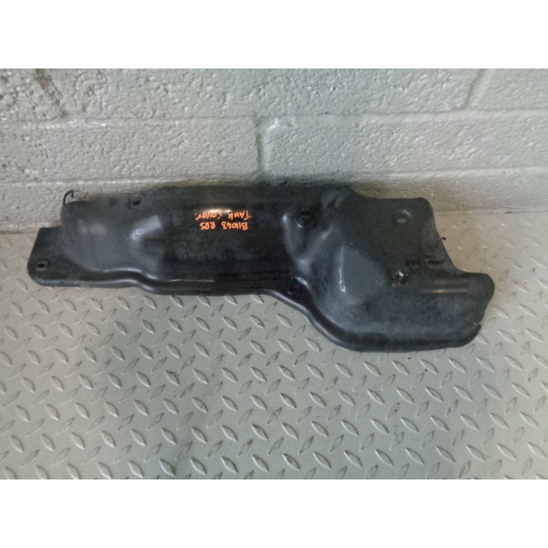 Fuel Tank Corner Shield WFZ500034 Land Rover Discovery 3 Range Rover Sport