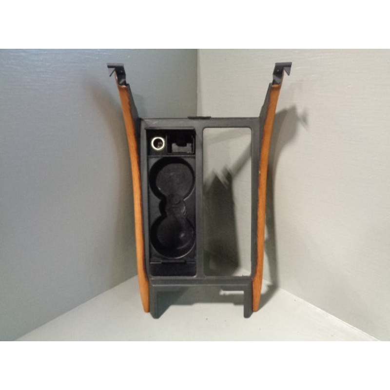 Range Rover Sport Centre Console Trim Surround Light Wood with Cup Holders