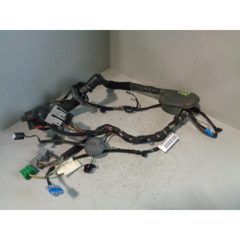 Range Rover Sport Door Wiring Loom Off Side Front YMM502711B L320 2005 to 2009