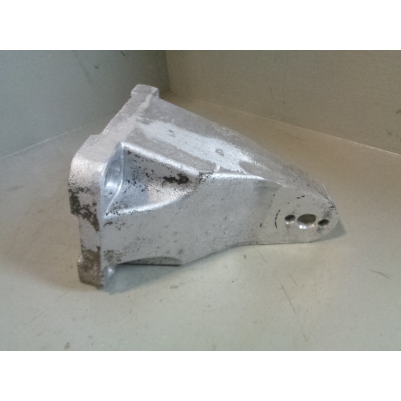 Discovery 2 Engine Mount Bracket 2.5 TD5 ANR6622 Land Rover 1998 to 2004