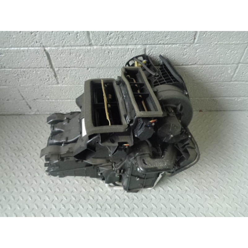 Land Rover Freelander 2 6G9N-19B555-MJ Heater Box Matrix 2006 to 2010