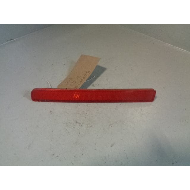 Discovery 4 Rear Bumper Reflector Off Side Land Rover L319 2009 to 2014