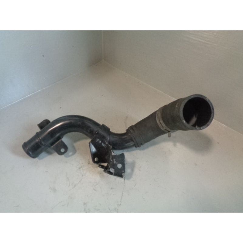 Range Rover Sport Water Coolant Pipe Lower Outlet 3.6 TDV8 L320 2006 to 2010