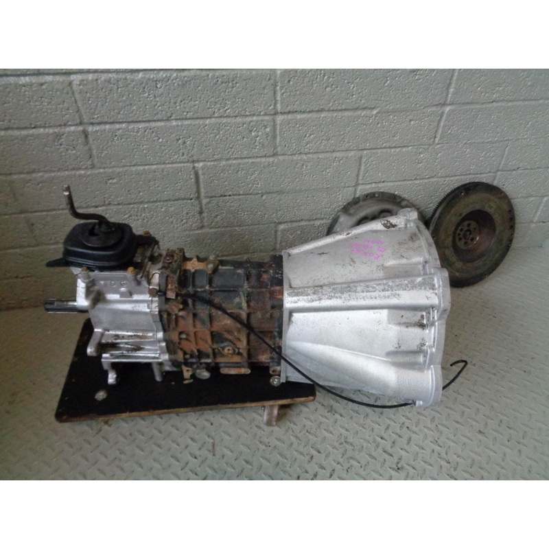 Discovery 2 Manual Gearbox 4.0 V8 Land Rover HRC2640 1998 to 2004 R13013