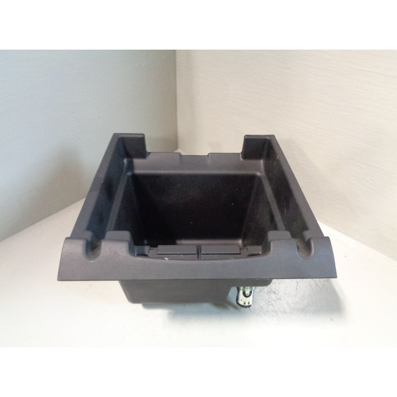 Range Rover L322 Centre Console Storage Box FJG500170XXX 2006 to 2013