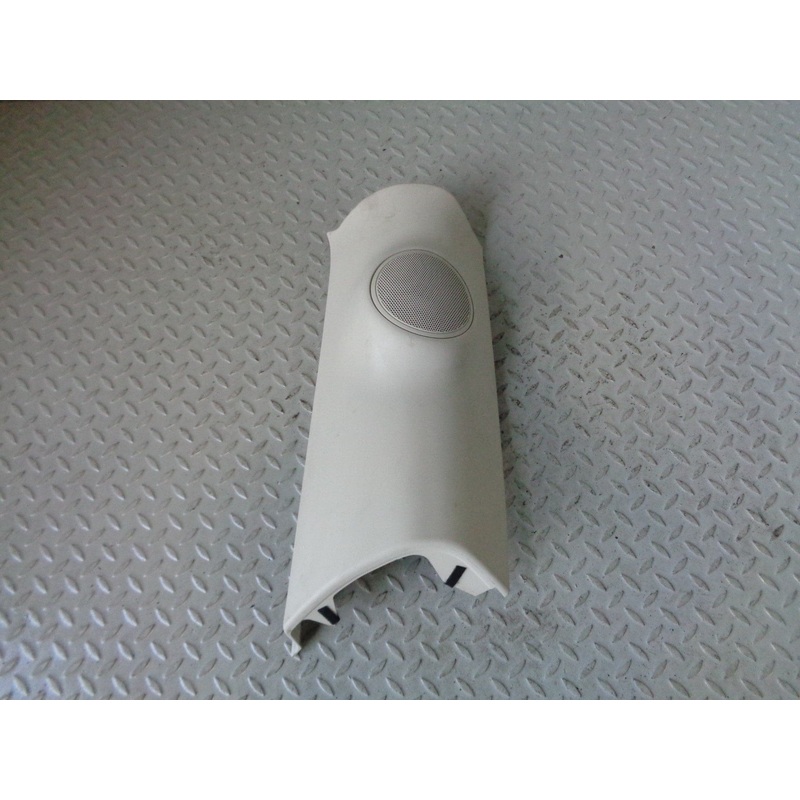 Range Rover L322 D Pillar Trim Speaker XQM000400 Ivory Near Side 2006 to 2013