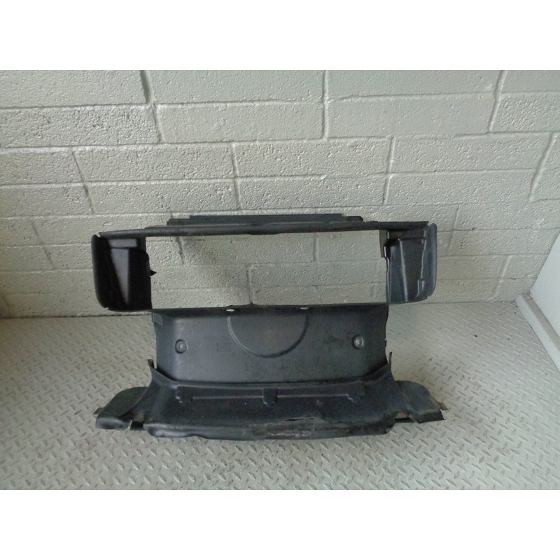 Range Rover L322 Radiator Air Duct L322 3.6 TDV8 Facelift 2010 to 2013 B19073