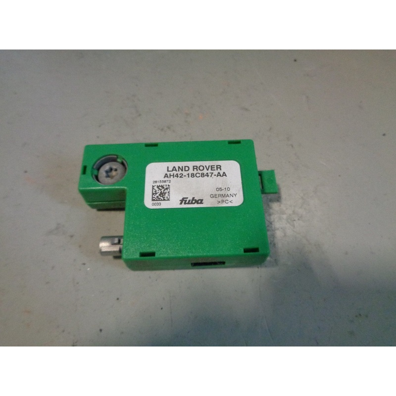 Range Rover Radio Aerial Amplifier L322 AH42-18C847-AA 2002 to 2009