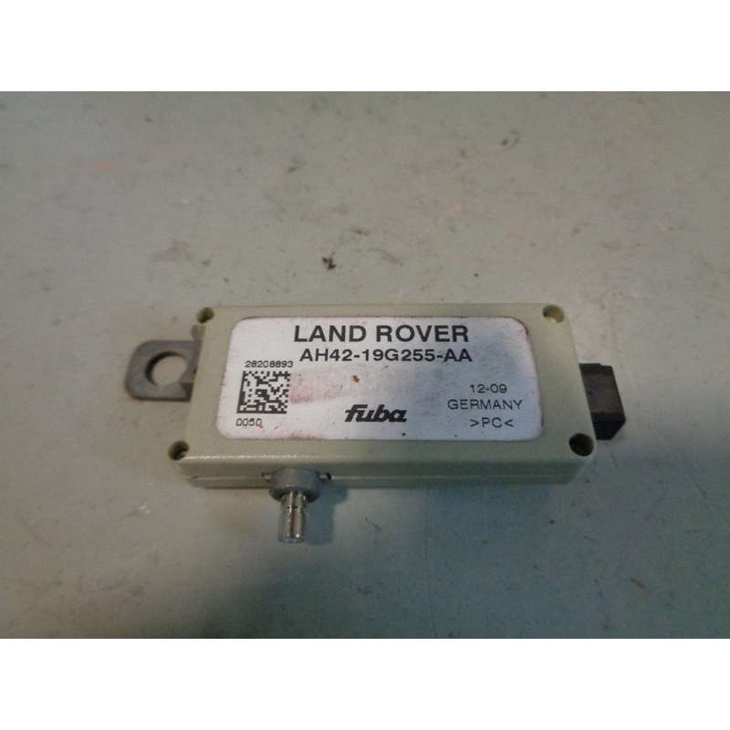 Range Rover Radio Aerial Amplifier L322 AH42-19G255-AA 2002 to 2009