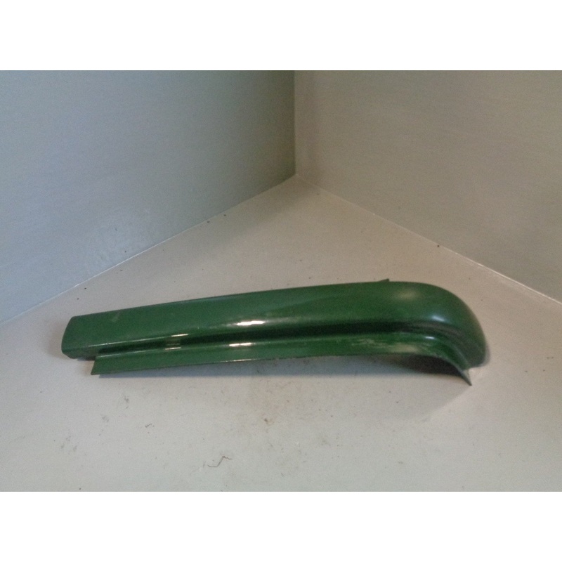 Discovery 2 Headlight Trim Near Side Coniston Green Land Rover 1998 to 2002