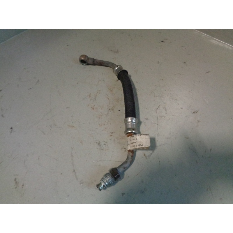 Discovery 2 Vacuum Pump Oil Feed Pipe YKL100120 TD5 1998 to 2004 Land Rover