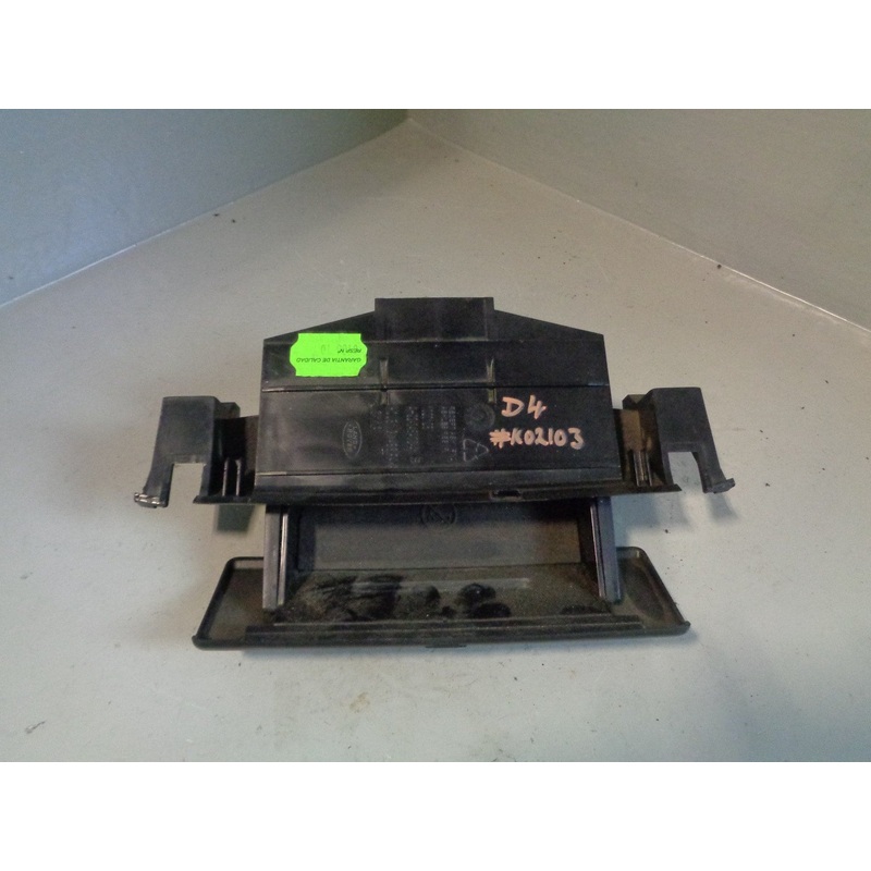 Discovery 4 Ashtray Front Land Rover AH22-048A02-AB 2009 to 2016