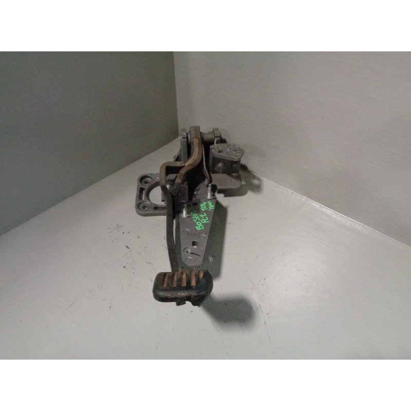 Freelander 2 Manual Brake Pedal Land Rover 7G9N2D094FC 2006 to 2011