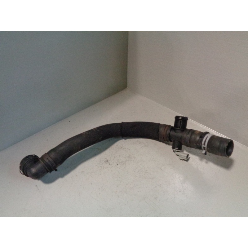Range Rover Sport Top Radiator Hose with Sensor L320 2.7 TDV6 B10103
