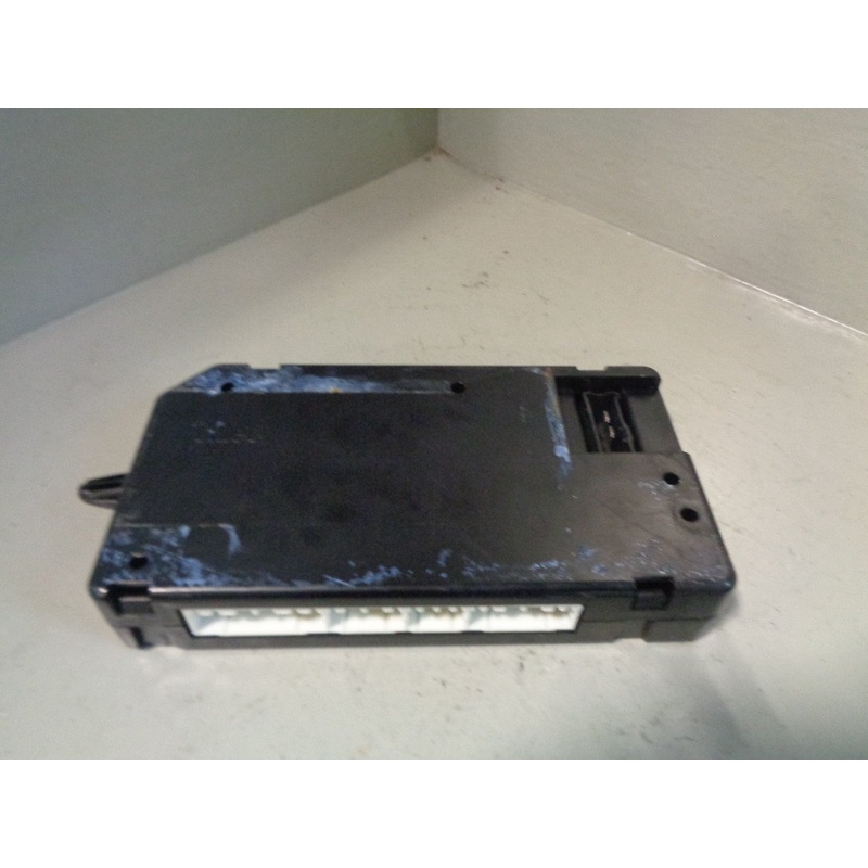 Discovery 2 BCU Body Control Unit YWC000010 with EKA Code Land Rover