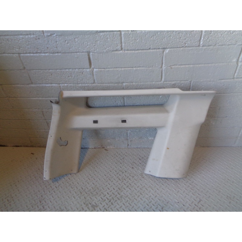 Discovery 2 Window Surround Trim Near Side Rear Boot Land Rover 7 Seat