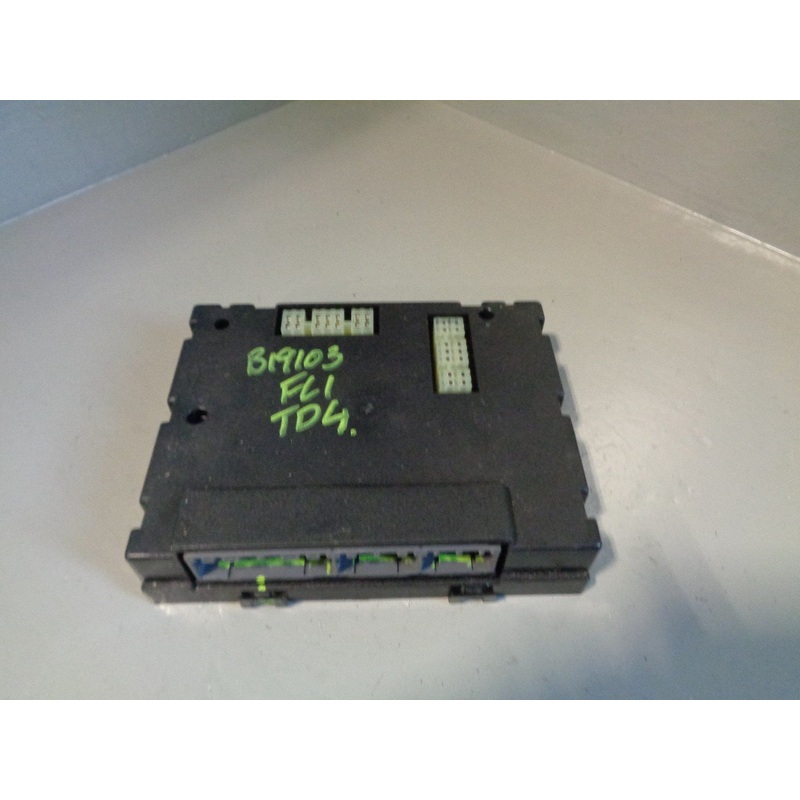 Freelander 1 CCU BCU YWC500211 Under Dash Interior Land Rover 2001 to 2006