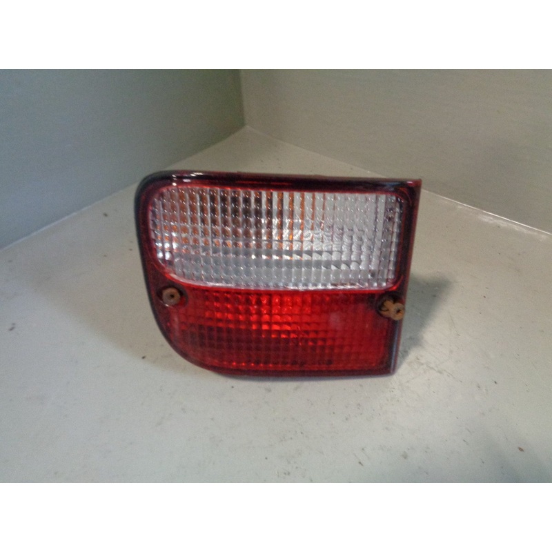 Freelander 1 Rear Light Near Side Indicator Bumper Clear Land Rover 2004 to 2006