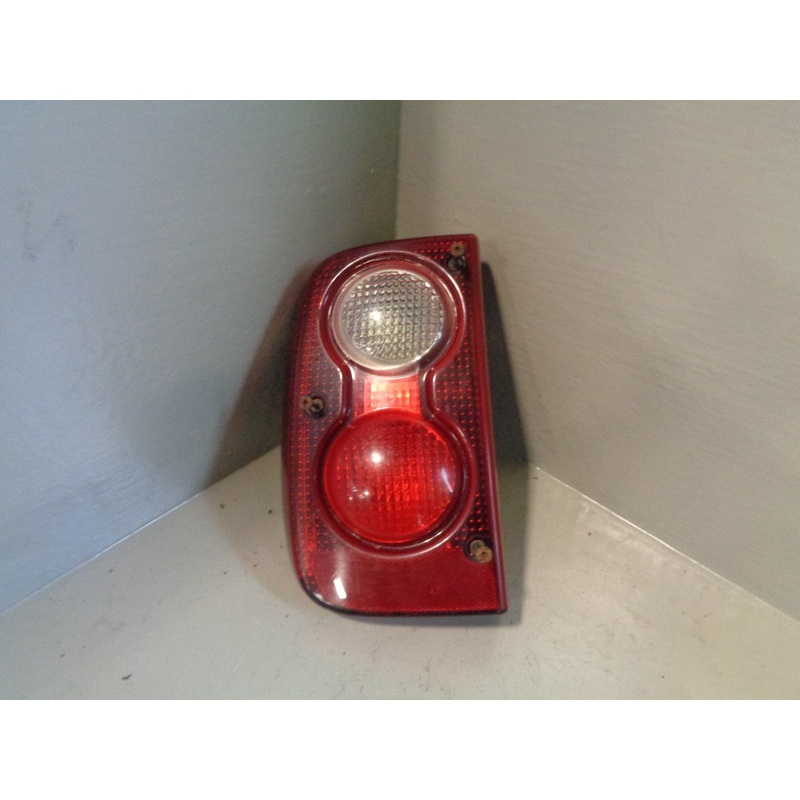 Freelander 1 Rear Light Near Side Upper Tail Lamp Land Rover 2004 to 2006