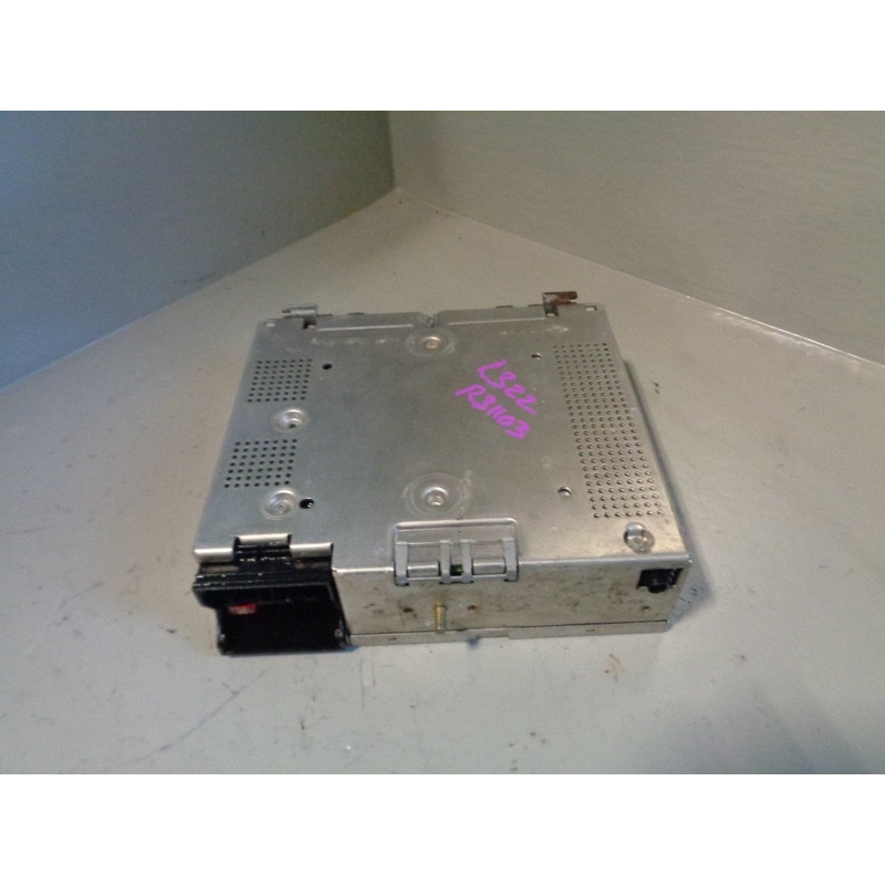 Range Rover L322 Harman Becker Audio Control Module XQC000141 2002 to 2006