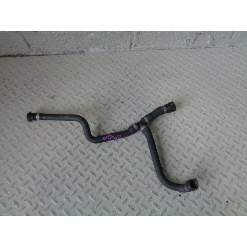 Range Rover L322 Top Hose Coolant Water Pipe Junction 3.0 TD6 2002 to 2006