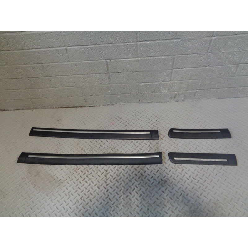 Discovery 2 Door Trims Rubbing Strips Set 4 Piece Land Rover 1998 to 2004