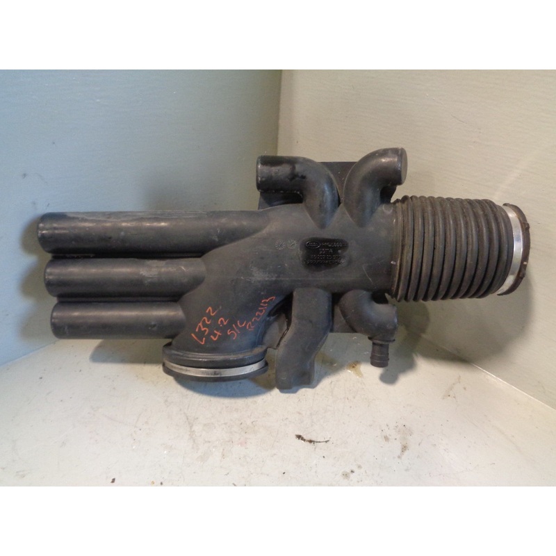 Range Rover Air Intake Pipe 4.2 V8 Supercharged L322 PHD500074 2005 to 2009